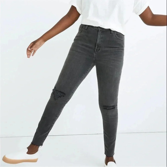 Madewell Denim - Madewell Black Curvy High Rise Skinny Distressed Knee Jeans Size 24 NWT
